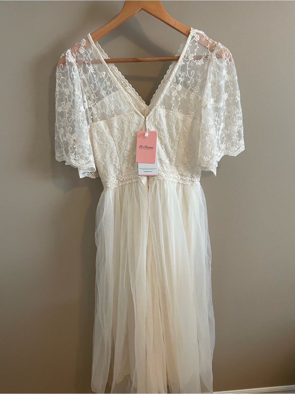 Ivory Lace Tulle Midi Dress with V-Neck